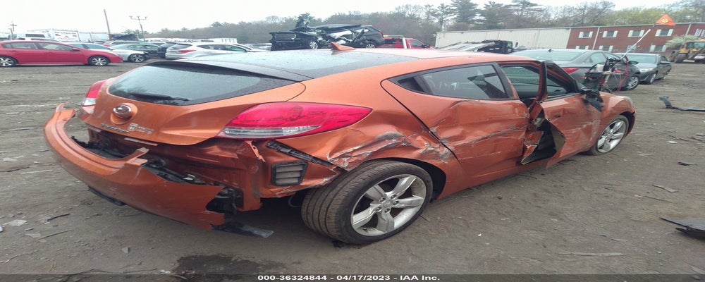 KMHTC6AD2DU173019 2013 HYUNDAI VELOSTER photo no. 4