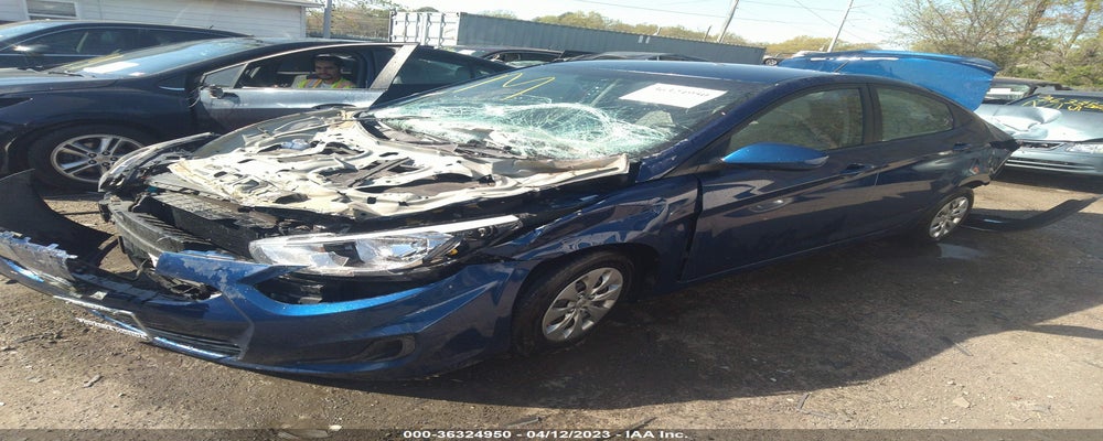 KMHCT4AE5HU221096 2017 HYUNDAI ACCENT photo no. 2