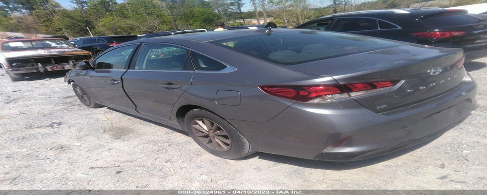 5NPE24AF8JH715011 2018 HYUNDAI SONATA photo no. 3