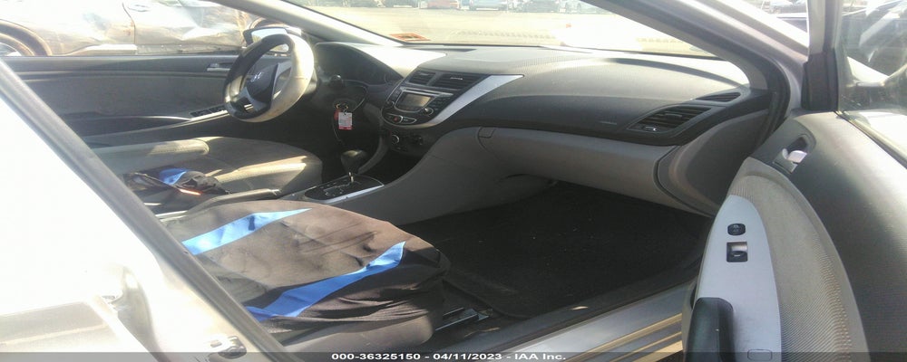 KMHCT4AE5DU584721 2013 HYUNDAI ACCENT photo no. 5