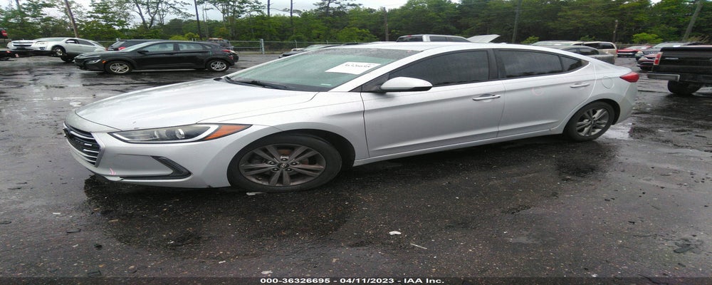 5NPD84LF5HH020406 2017 HYUNDAI ELANTRA photo no. 2
