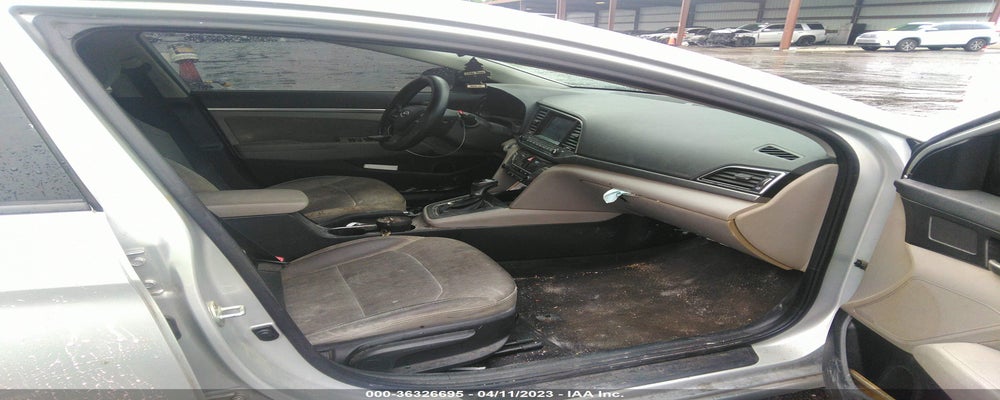 5NPD84LF5HH020406 2017 HYUNDAI ELANTRA photo no. 5