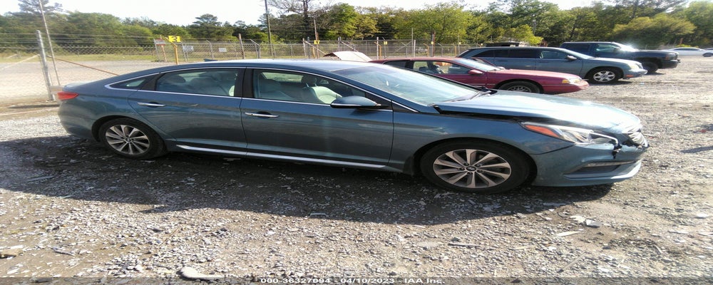 5NPE34AF3FH196986 2015 HYUNDAI SONATA photo no. 18
