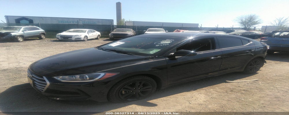 5NPD84LF5JH366249 2018 HYUNDAI ELANTRA photo no. 2