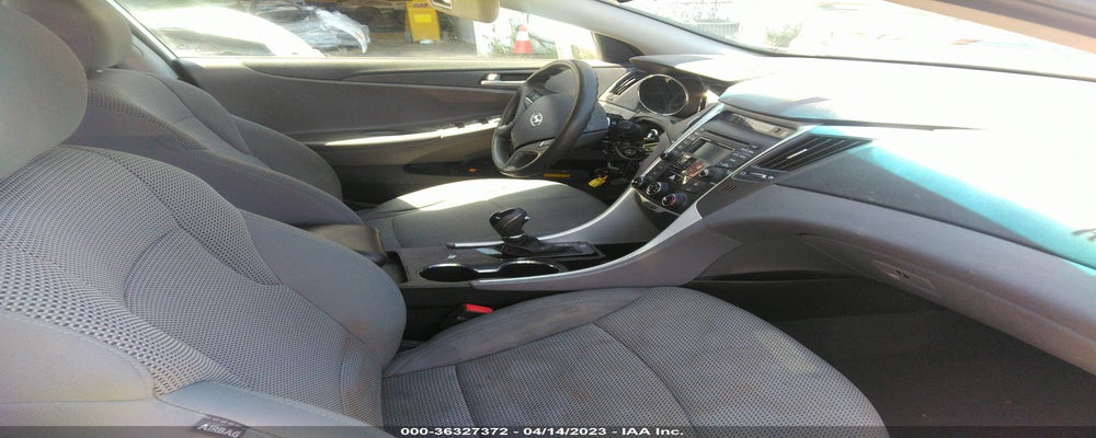 5NPEB4AC2EH875770 2014 HYUNDAI SONATA photo no. 5