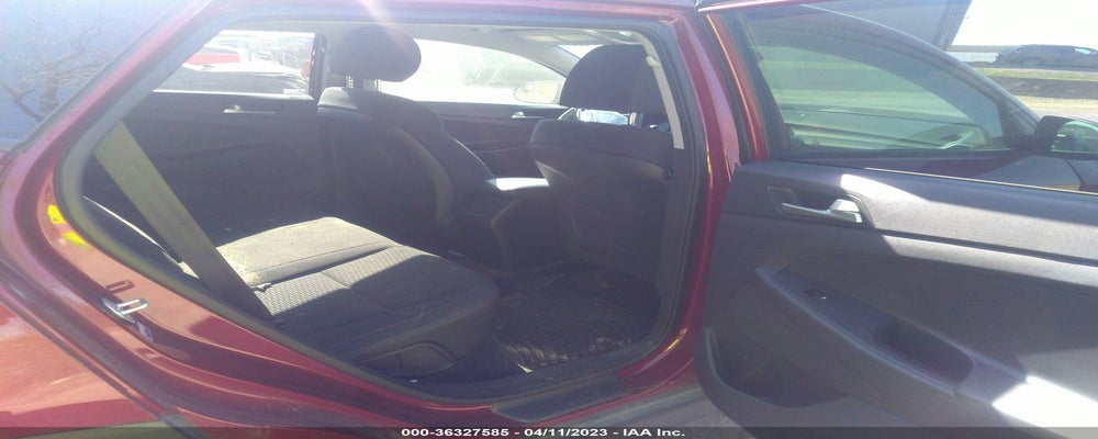 KM8J23A40KU005952 2019 HYUNDAI TUCSON photo no. 8