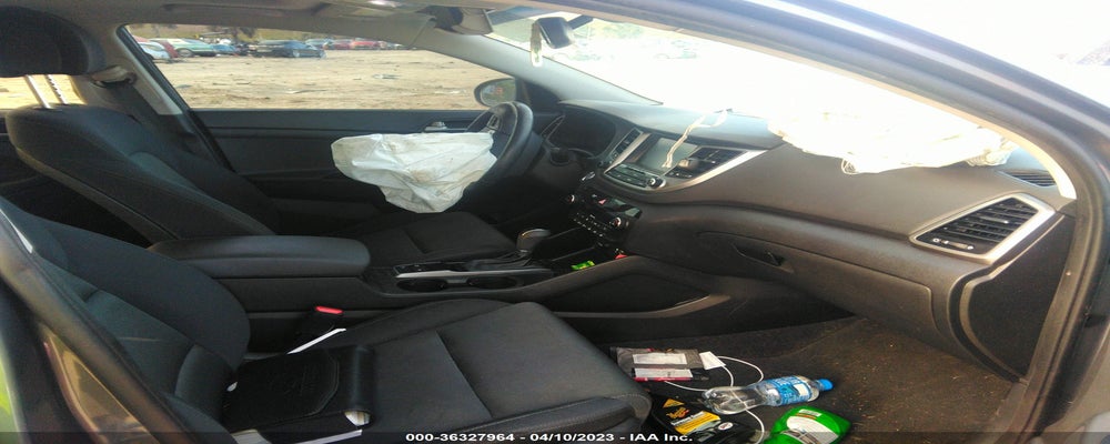 KM8J33A22JU804786 2018 HYUNDAI TUCSON photo no. 5