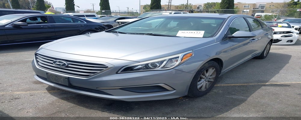 5NPE24AF8HH471421 2017 HYUNDAI SONATA photo no. 2