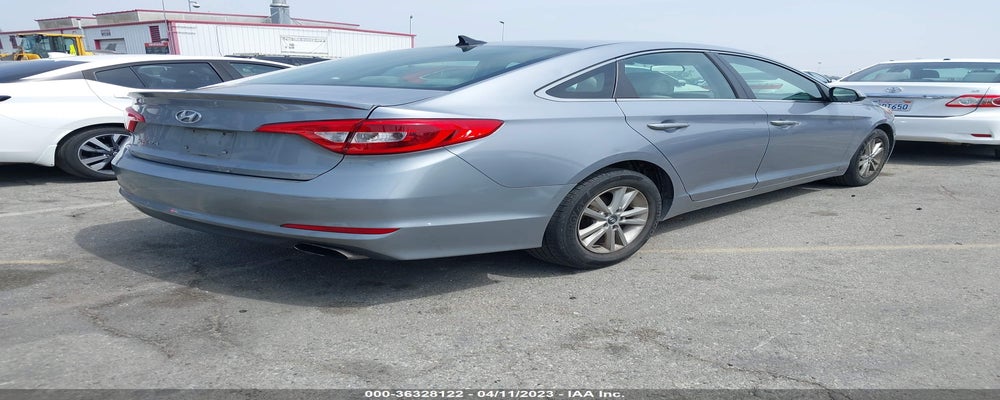 5NPE24AF8HH471421 2017 HYUNDAI SONATA photo no. 4