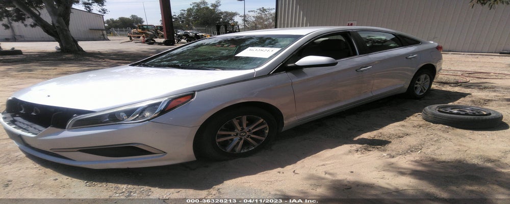5NPE24AF9HH535000 2017 HYUNDAI SONATA photo no. 2
