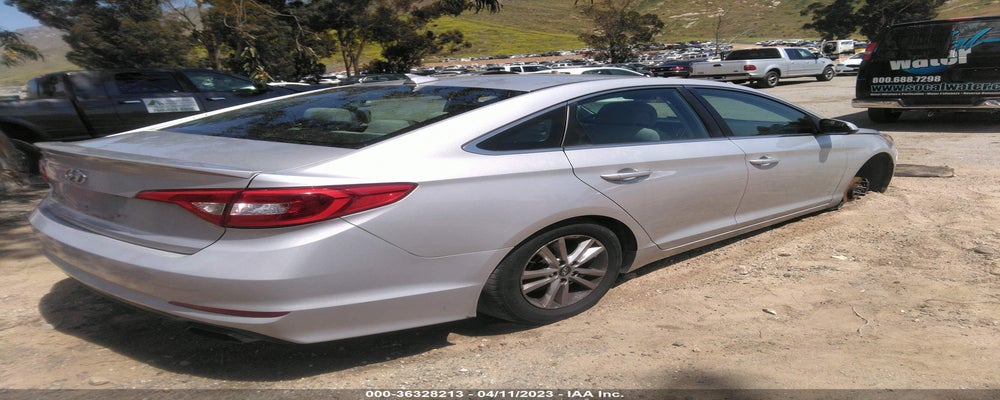 5NPE24AF9HH535000 2017 HYUNDAI SONATA photo no. 4