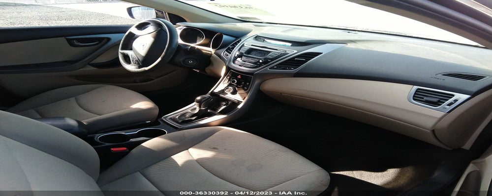 KMHDH4AE9GU517047 2016 HYUNDAI ELANTRA photo no. 5