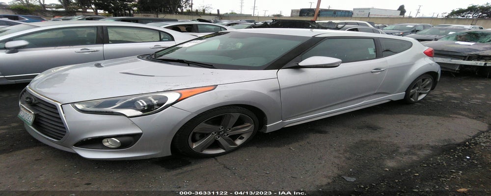 KMHTC6AE1DU158052 2013 HYUNDAI VELOSTER photo no. 2