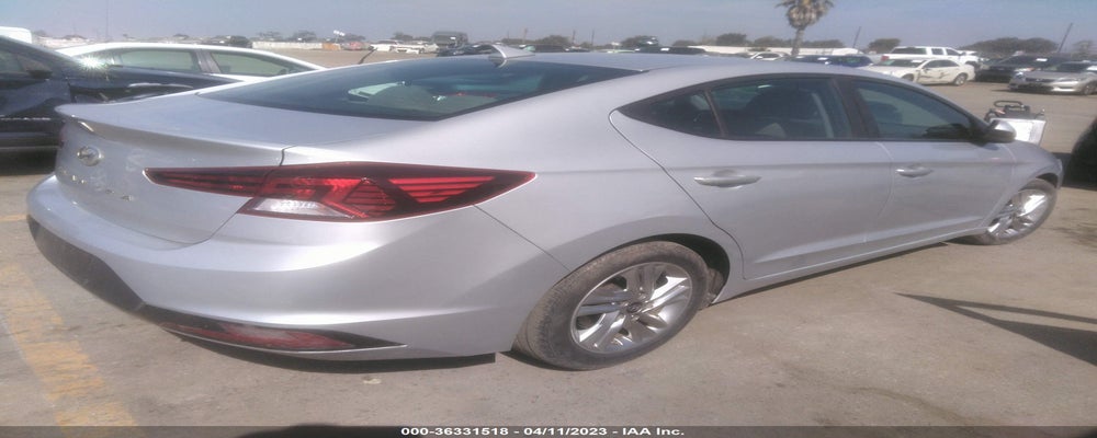 KMHD84LF3KU742630 2019 HYUNDAI ELANTRA photo no. 4