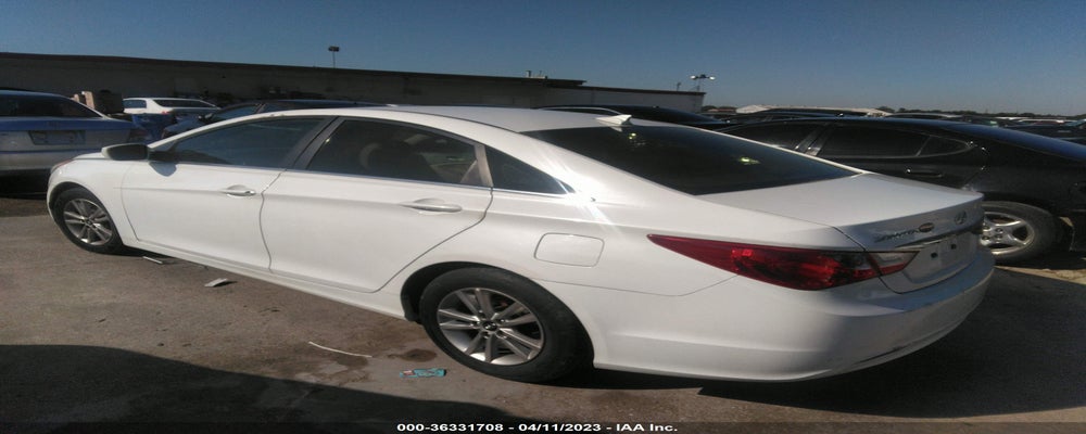 5NPEB4ACXCH393030 2012 HYUNDAI SONATA photo no. 3