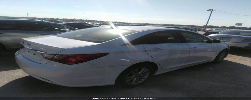 5NPEB4ACXCH393030 2012 HYUNDAI SONATA photo no. 4