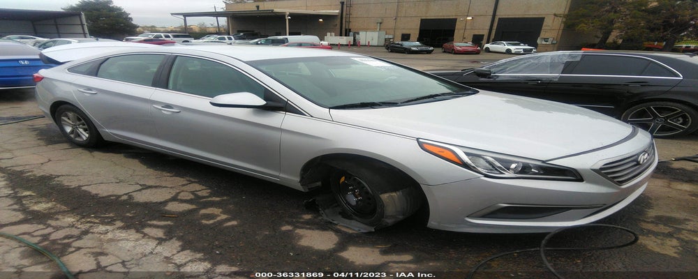 5NPE24AF6HH488802 2017 HYUNDAI SONATA photo no. 4