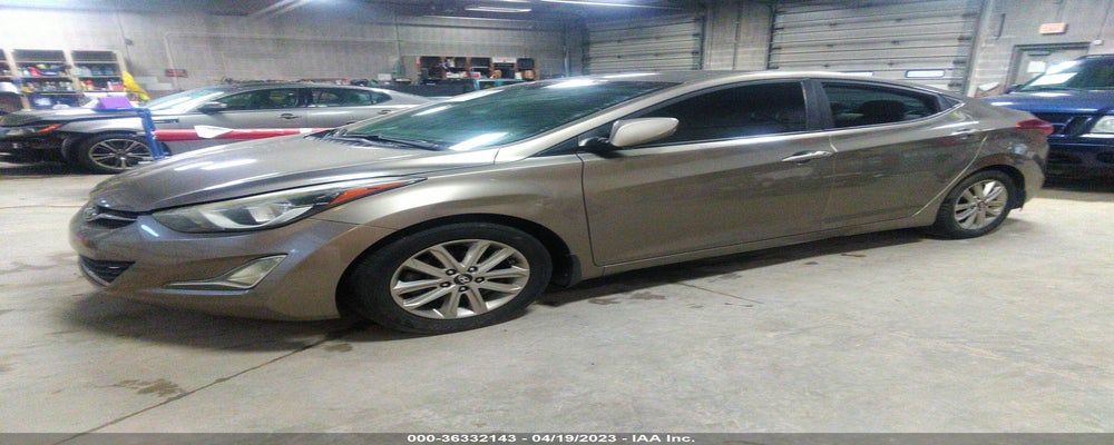 5NPDH4AE2FH588801 2015 HYUNDAI ELANTRA photo no. 2
