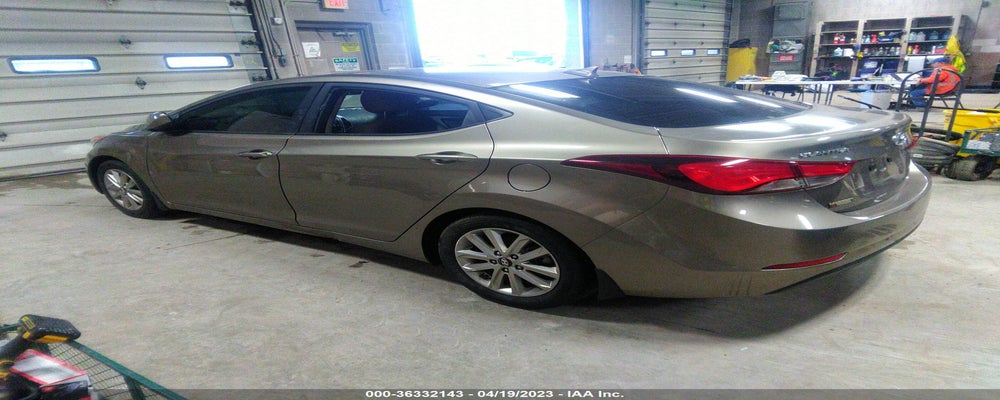 5NPDH4AE2FH588801 2015 HYUNDAI ELANTRA photo no. 3