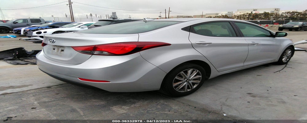 5NPDH4AE3GH660087 2016 HYUNDAI ELANTRA photo no. 4