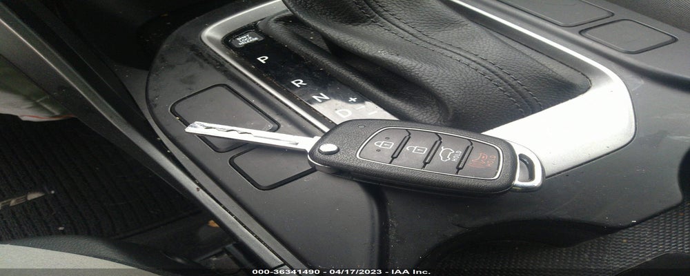5NMZU3LBXHH013490 2017 HYUNDAI SANTA FE SPORT photo no. 11