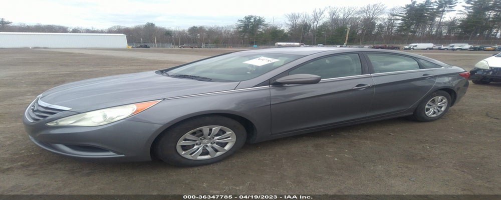 5NPEB4AC5BH249674 2011 HYUNDAI SONATA photo no. 2