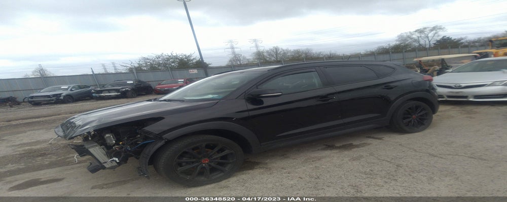 KM8J3CA28HU451299 2017 HYUNDAI TUCSON photo no. 2