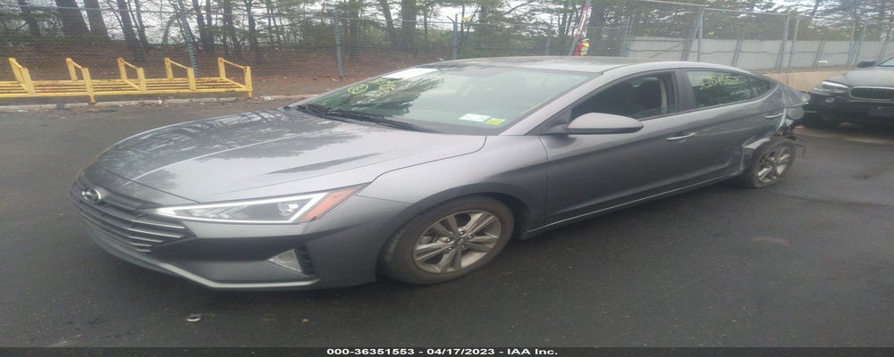 5NPD74LF2KH440490 2019 HYUNDAI ELANTRA photo no. 2