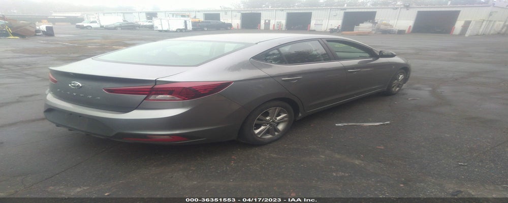 5NPD74LF2KH440490 2019 HYUNDAI ELANTRA photo no. 4