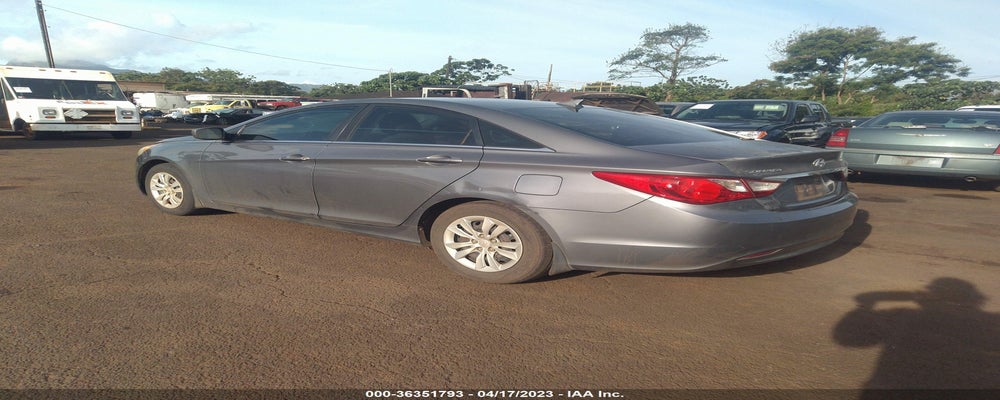 5NPEB4AC0BH171644 2011 HYUNDAI SONATA photo no. 3