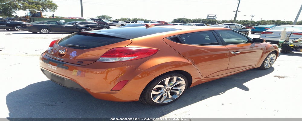KMHTC6AD0FU219207 2015 HYUNDAI VELOSTER photo no. 4