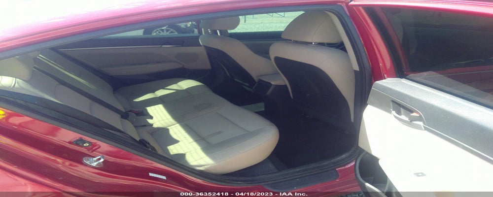 KMHD84LF8HU273236 2017 HYUNDAI ELANTRA photo no. 8
