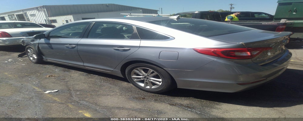 5NPE24AFXGH365633 2016 HYUNDAI SONATA photo no. 3