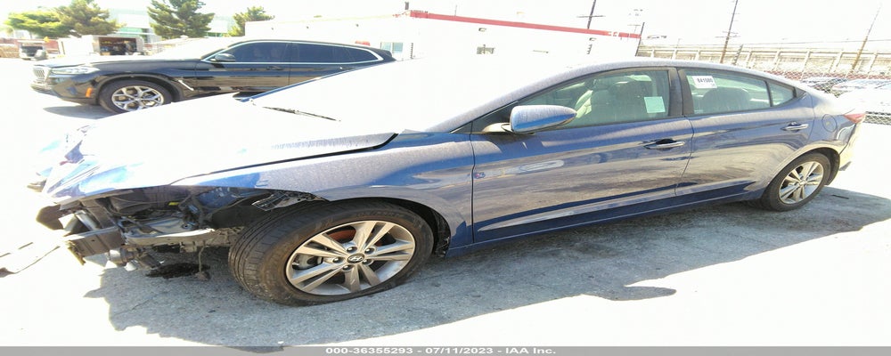 5NPD84LF3JH223042 2018 HYUNDAI ELANTRA photo no. 2