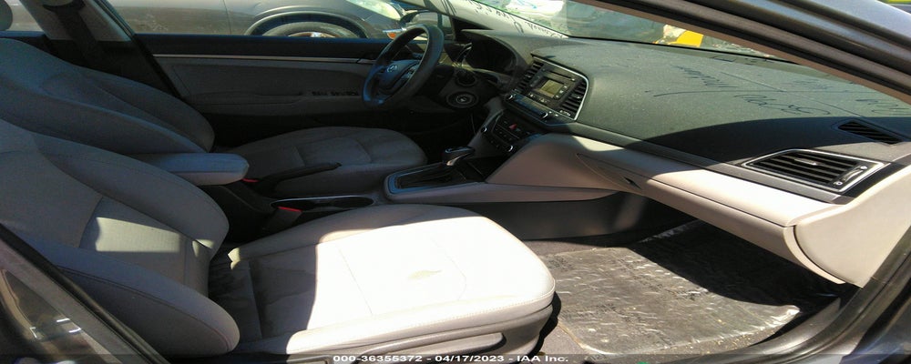 KMHD74LFXHU113006 2017 HYUNDAI ELANTRA photo no. 5