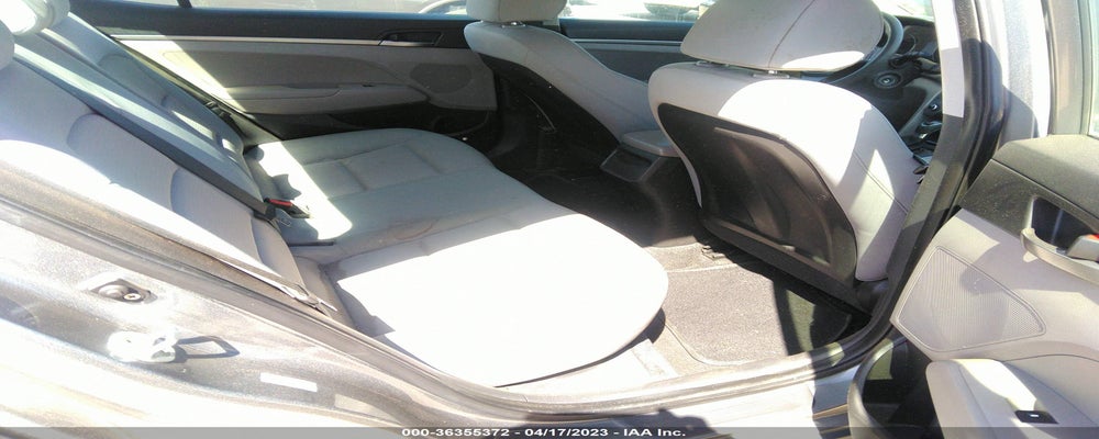 KMHD74LFXHU113006 2017 HYUNDAI ELANTRA photo no. 8