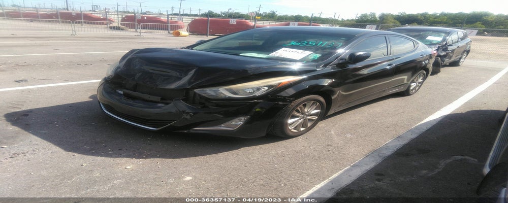 5NPDH4AE7GH741562 2016 HYUNDAI ELANTRA photo no. 2