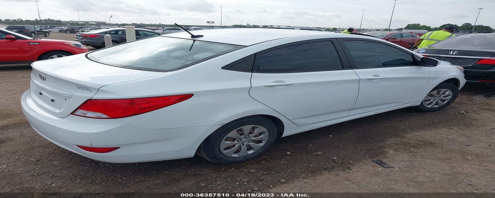 KMHCT4AE7GU965216 2016 HYUNDAI ACCENT photo no. 4