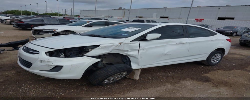 KMHCT4AE7GU965216 2016 HYUNDAI ACCENT photo no. 6