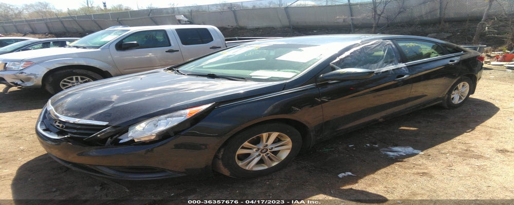 5NPEB4ACXBH262467 2011 HYUNDAI SONATA photo no. 2