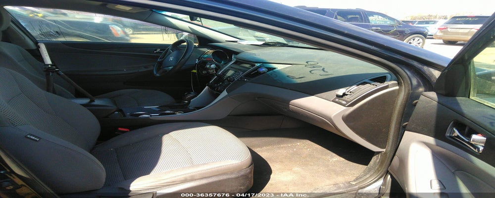 5NPEB4ACXBH262467 2011 HYUNDAI SONATA photo no. 5