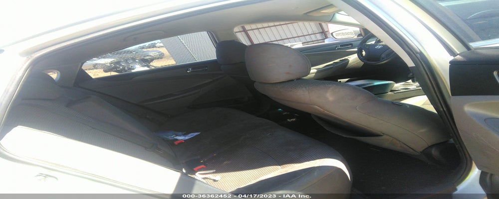 5NPEB4AC0BH025311 2011 HYUNDAI SONATA photo no. 8