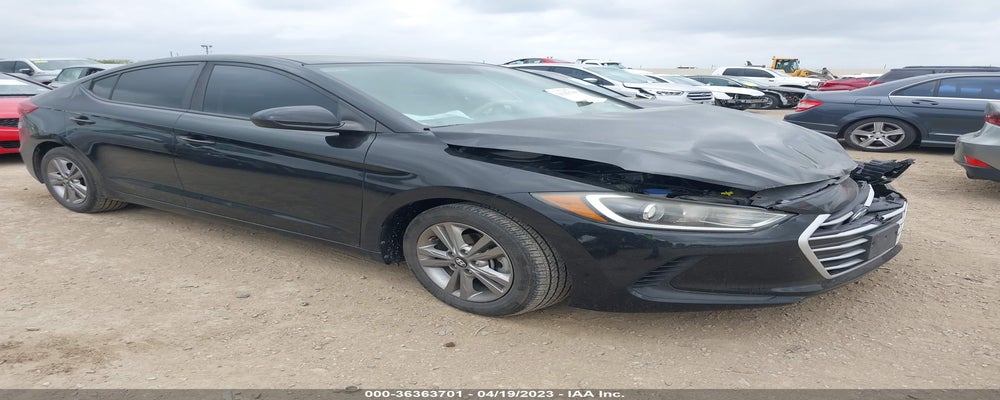 KMHD84LF0HU425932 2017 HYUNDAI ELANTRA photo no. 4