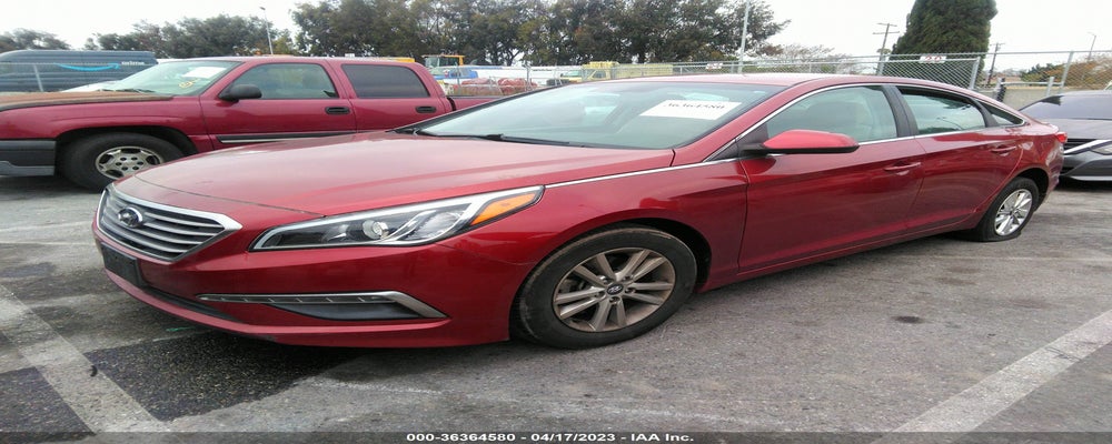 5NPE24AF7FH173018 2015 HYUNDAI SONATA photo no. 2