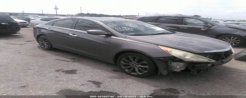 5NPEC4AC8BH265283 2011 HYUNDAI SONATA photo no. 13