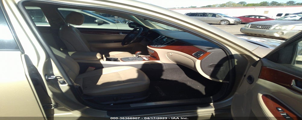 KMHGC4DD4CU154875 2012 HYUNDAI GENESIS photo no. 5