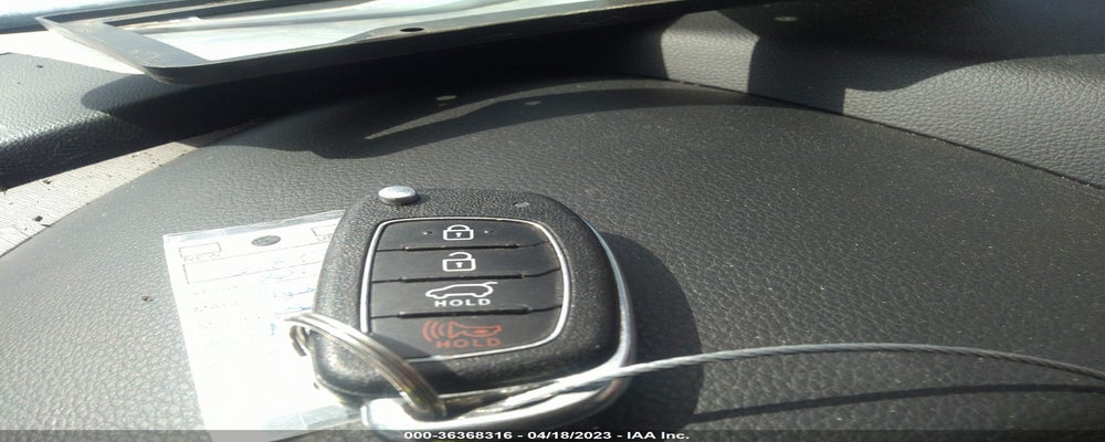 5XYZU3LB8HG422758 2017 HYUNDAI SANTA FE SPORT photo no. 11