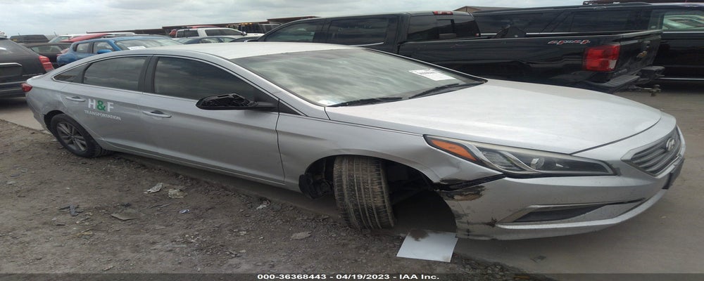 5NPE24AFXFH234555 2015 HYUNDAI SONATA photo no. 9