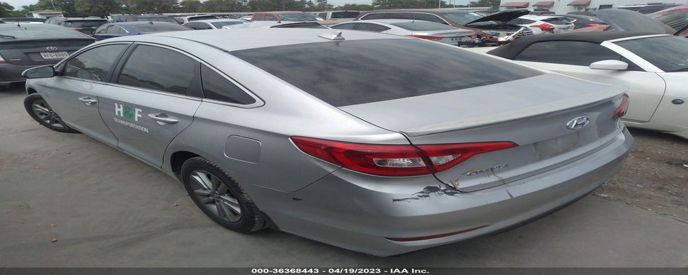 5NPE24AFXFH234555 2015 HYUNDAI SONATA photo no. 3