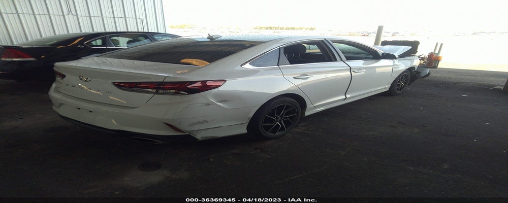 5NPE24AF0KH748750 2019 HYUNDAI SONATA photo no. 4